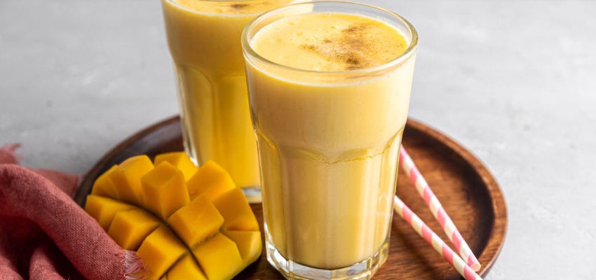 Recipe to make mango lassi