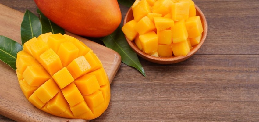 The Art of Mango Consumption