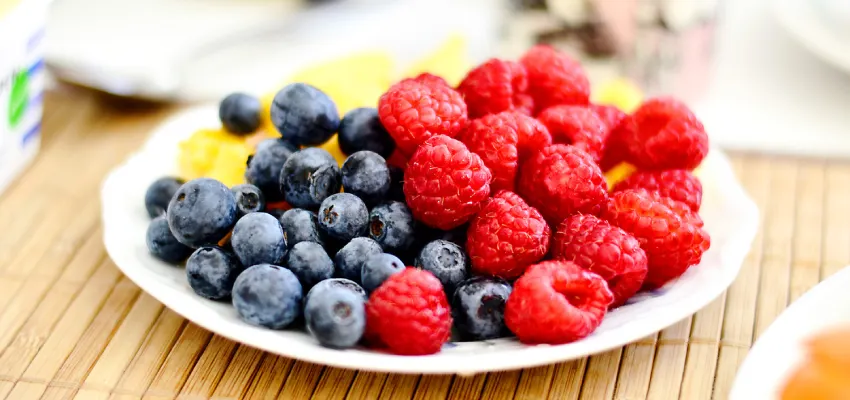 Berries recipes and ways to use them